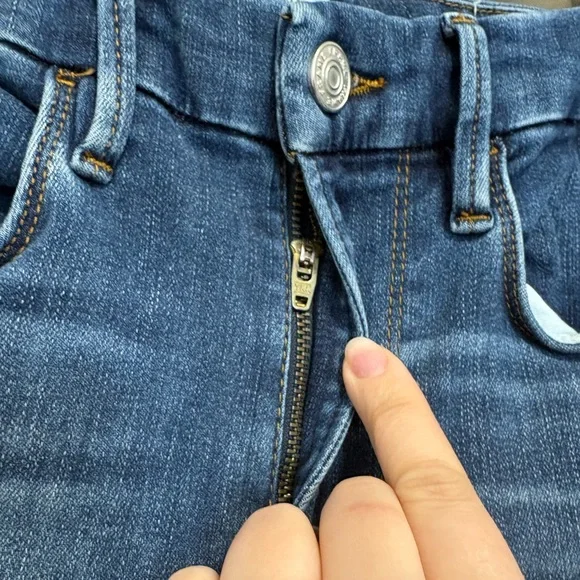 Frame Denim- Le One Crop Mini Boot - Picture 4 of 9